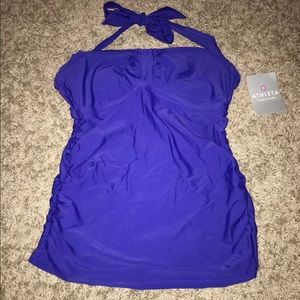 Athleta Woman’s Tankini Top Sz 36 C/D